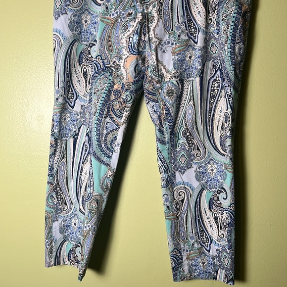 Tommy Hilfiger size 12 Paisley Print Pants - Picture 3 of 6